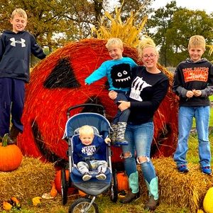 Meet your Posher, Rhonda